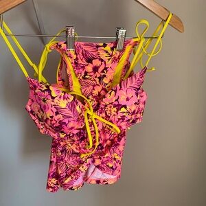White fox boutique floral bikini and matching skirt size small/medium